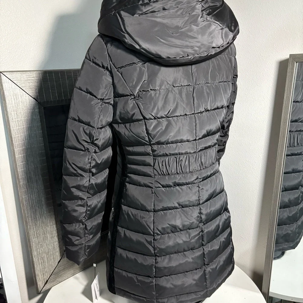 NWT Laundry by Shelli Segal woman’s puffer winter coat, size small - Picture 7 of 15